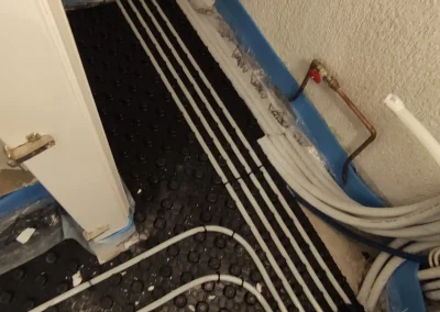 Ενδοδαπέδια θέρμανση σε οικία